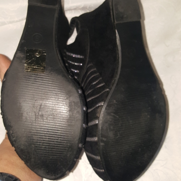 LiLi Collection, Black Suede with Silver Strips 8 - Picture 5 of 5